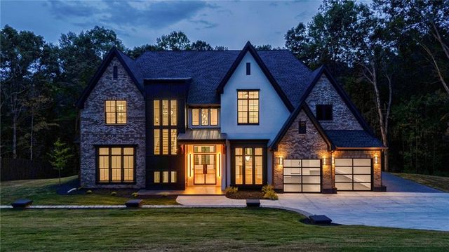 4459 Grady Smith Road, Loganville, GA 30052