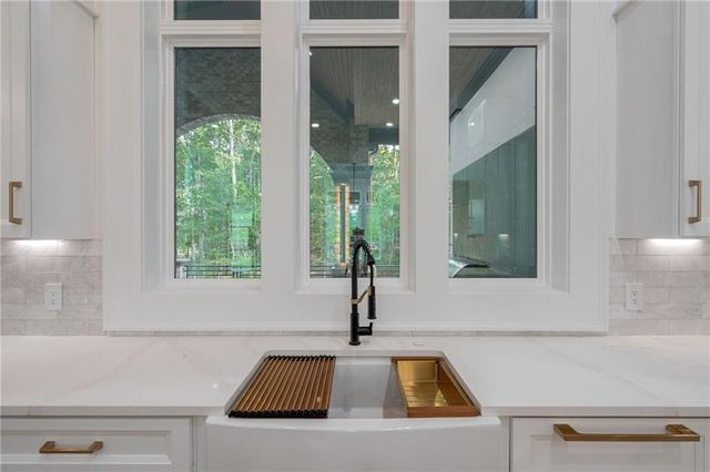 4459 Grady Smith Road, Loganville, GA 30052