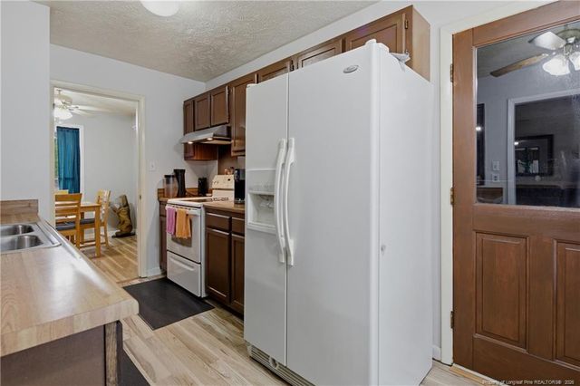 5164 Double Oaks Drive, Fayetteville, NC 28306