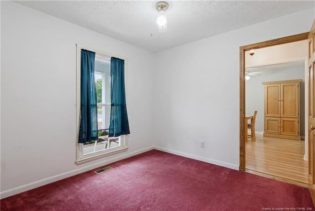 5164 Double Oaks Drive, Fayetteville, NC 28306