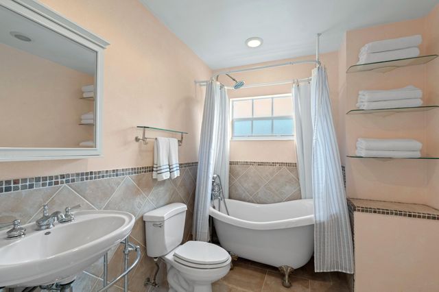 9601 NW 36th Manor, Coral Springs, FL 33065