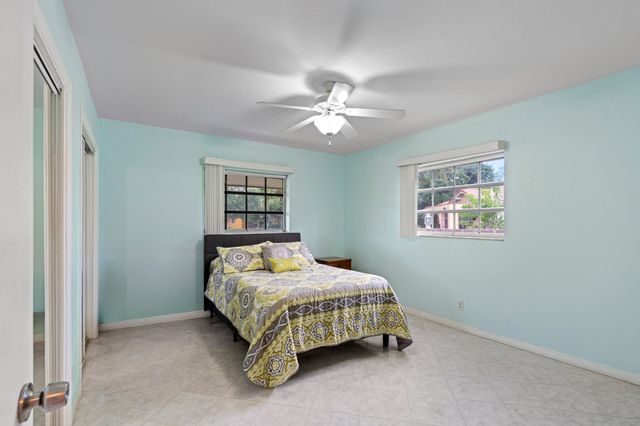 9601 NW 36th Manor, Coral Springs, FL 33065