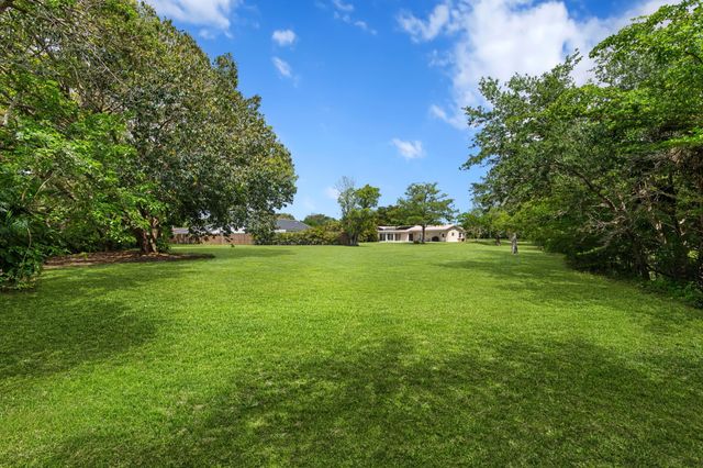 9601 NW 36th Manor, Coral Springs, FL 33065
