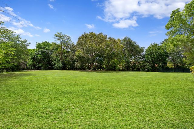 9601 NW 36th Manor, Coral Springs, FL 33065