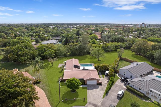 9601 NW 36th Manor, Coral Springs, FL 33065