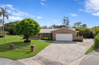 9601 NW 36th Manor, Coral Springs, FL 33065