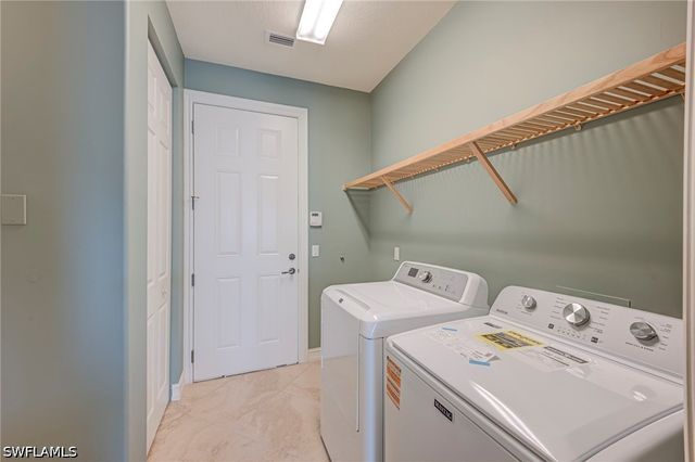 11945 Alegria ST 903, Fort Myers, FL 33912