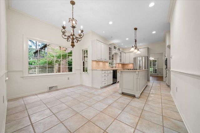 8294 BLAIR LN, Germantown, TN 38139
