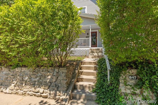 847 Innes Street NE, Grand Rapids, MI 49503