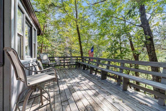 220 Fox Den Circle, Jasper, GA 30143