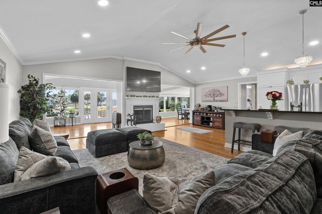 120 Blackburn Road W, Irmo, SC 29063