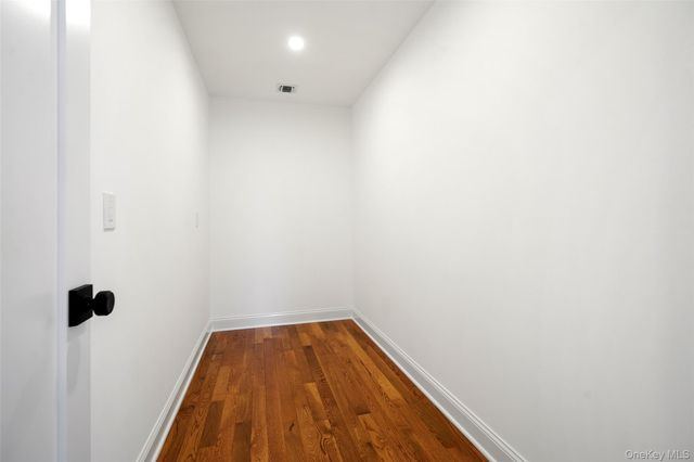 35 Summit Drive, Mahopac, NY 10541