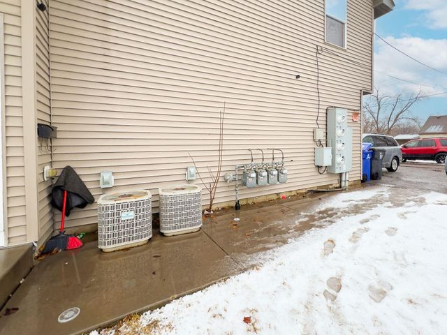 1599 Rice Street, Saint Paul, MN 55117