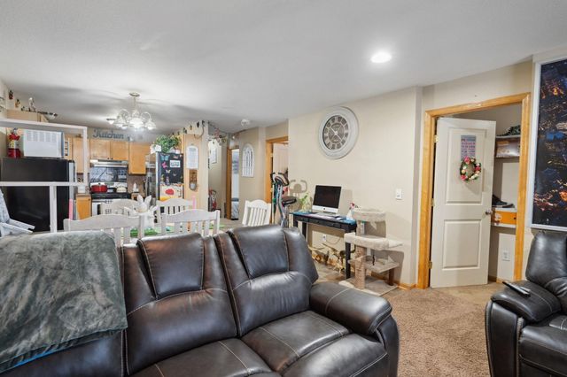 1599 Rice Street, Saint Paul, MN 55117