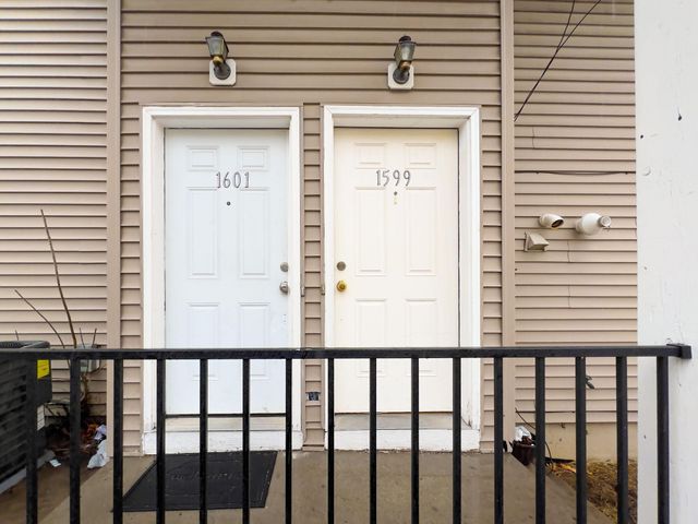 1599 Rice Street, Saint Paul, MN 55117