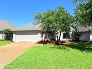 414 Spike Ridge, Canton, MS 39046