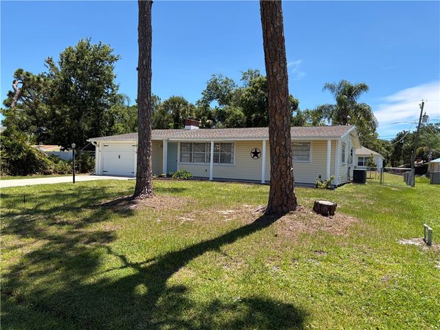 619 Barber Street, Sebastian, FL 32958