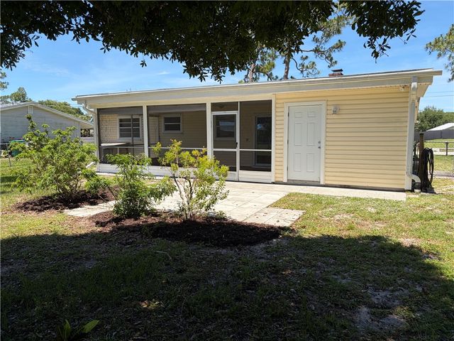 619 Barber Street, Sebastian, FL 32958