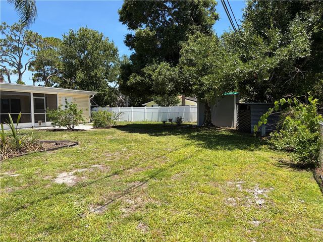 619 Barber Street, Sebastian, FL 32958