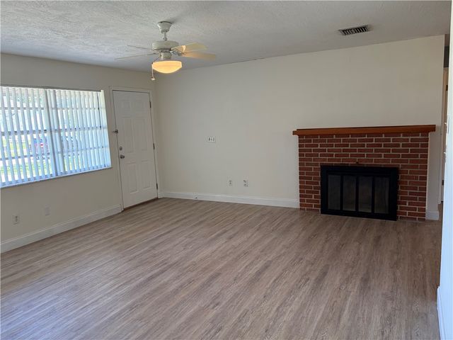 619 Barber Street, Sebastian, FL 32958