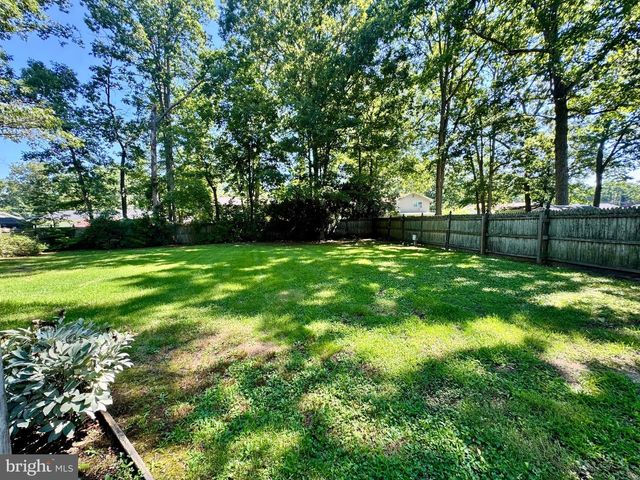 2571 BARTHOLOMEW DR, Vineland, NJ 08361