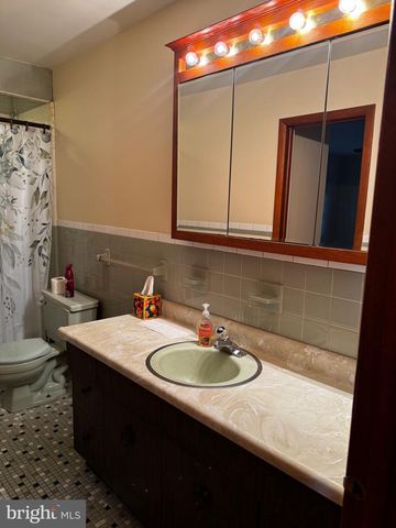 2571 BARTHOLOMEW DR, Vineland, NJ 08361