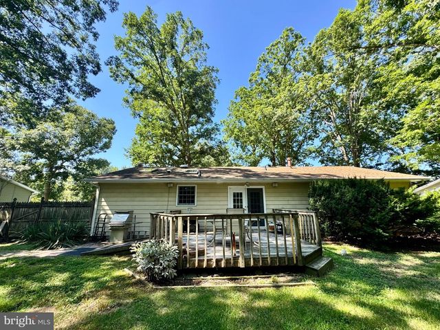 2571 BARTHOLOMEW DR, Vineland, NJ 08361