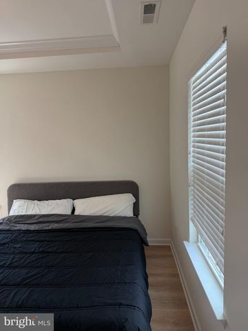 1 STEVENS CT, Somerdale, NJ 08083