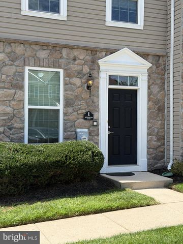 1 STEVENS CT, Somerdale, NJ 08083