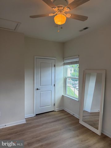 1 STEVENS CT, Somerdale, NJ 08083