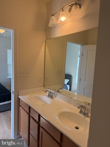 1 STEVENS CT, Somerdale, NJ 08083