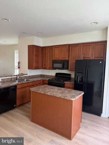 1 STEVENS CT, Somerdale, NJ 08083