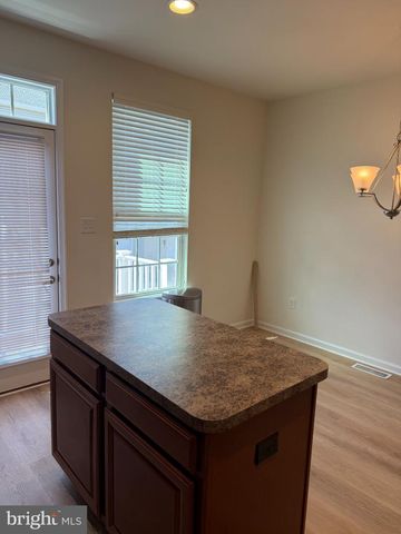 1 STEVENS CT, Somerdale, NJ 08083