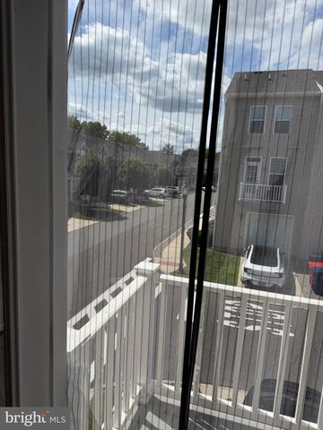 1 STEVENS CT, Somerdale, NJ 08083