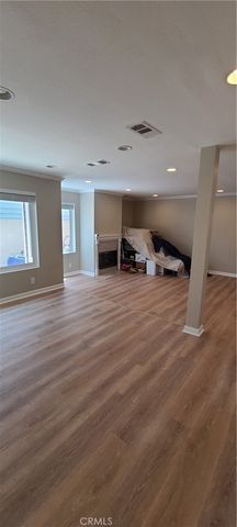 709 Oceanhill, Huntington Beach, CA 92648