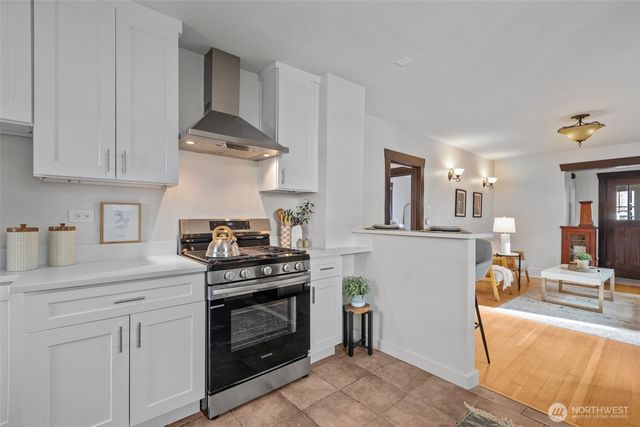 4219 S Mead Street, Seattle, WA 98118