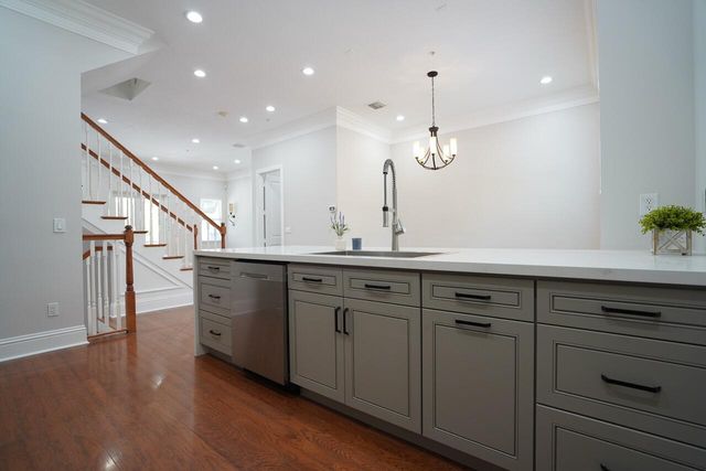 214 S Latitude Circle, Delray Beach, FL 33483