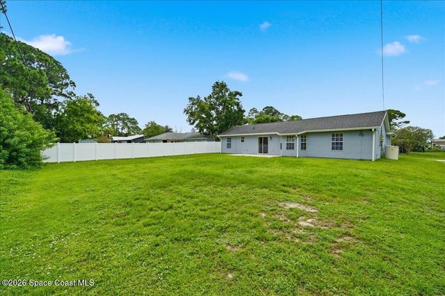 1227 Wing Road SW, Palm Bay, FL 32908