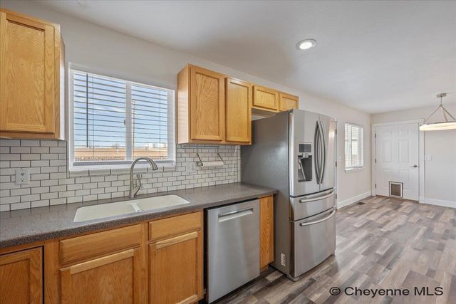 1648 SWING DR, Cheyenne, WY 82007