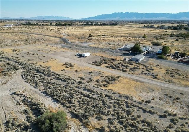 880 South Cherokee Street, Pahrump, NV 89048