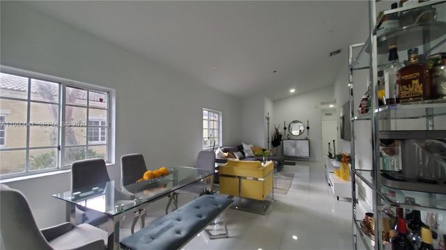 1225 NE 32nd Ave, Homestead, FL 33033