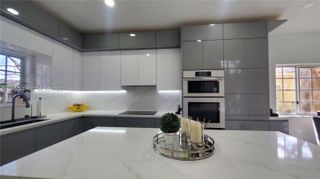 1225 NE 32nd Ave, Homestead, FL 33033