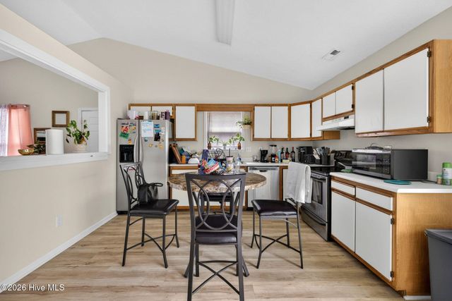 408 Beasley Road, Wilmington, NC 28409
