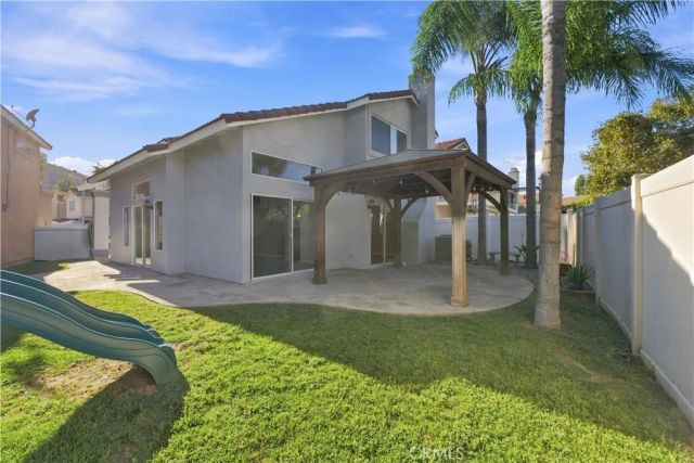 811 Ranch Vista, Corona, CA 92879