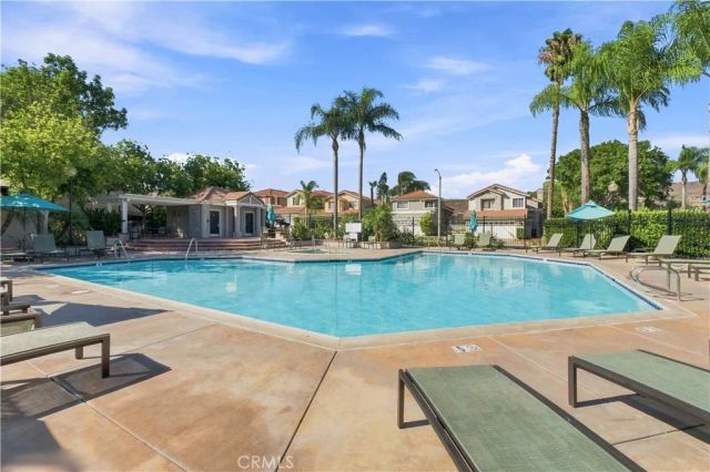 811 Ranch Vista, Corona, CA 92879