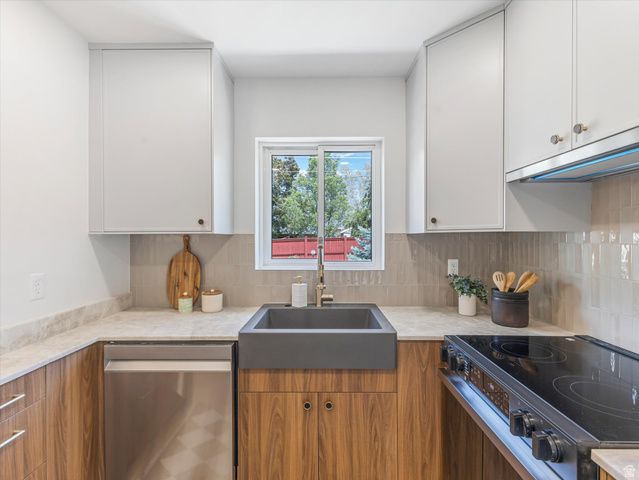 1437 E 3150 S, Salt Lake City, UT 84106