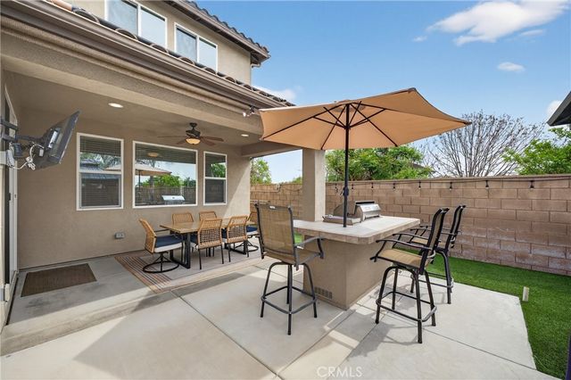 35853 35853 Sea Smoke Street, Winchester, CA 92596