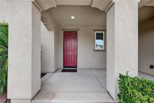 35853 35853 Sea Smoke Street, Winchester, CA 92596