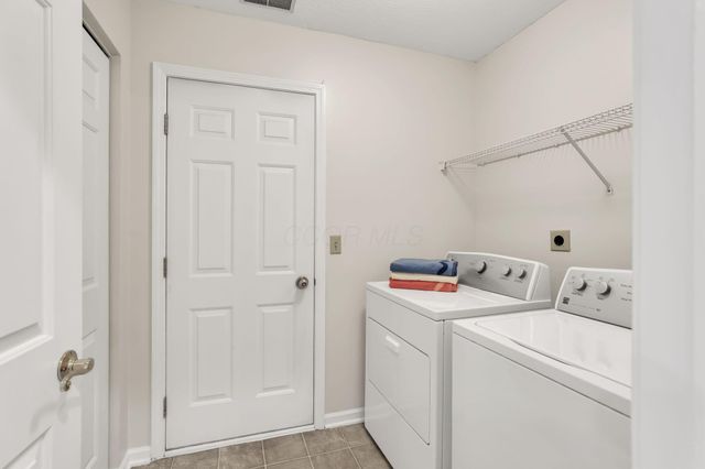 860 Village Drive, Delaware, OH 43015