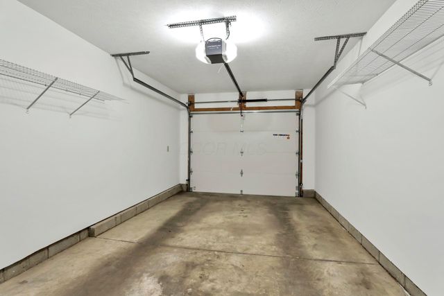 860 Village Drive, Delaware, OH 43015